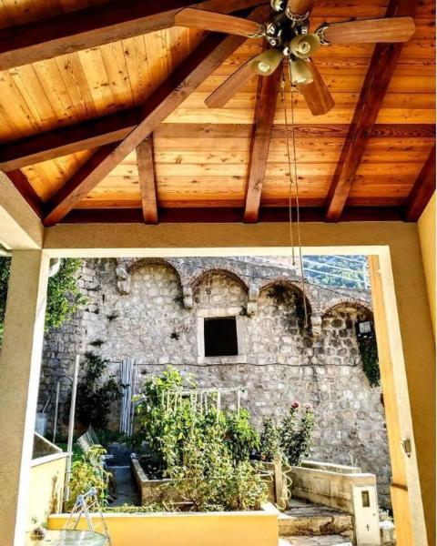 Отель House Ina Стон Экстерьер фото