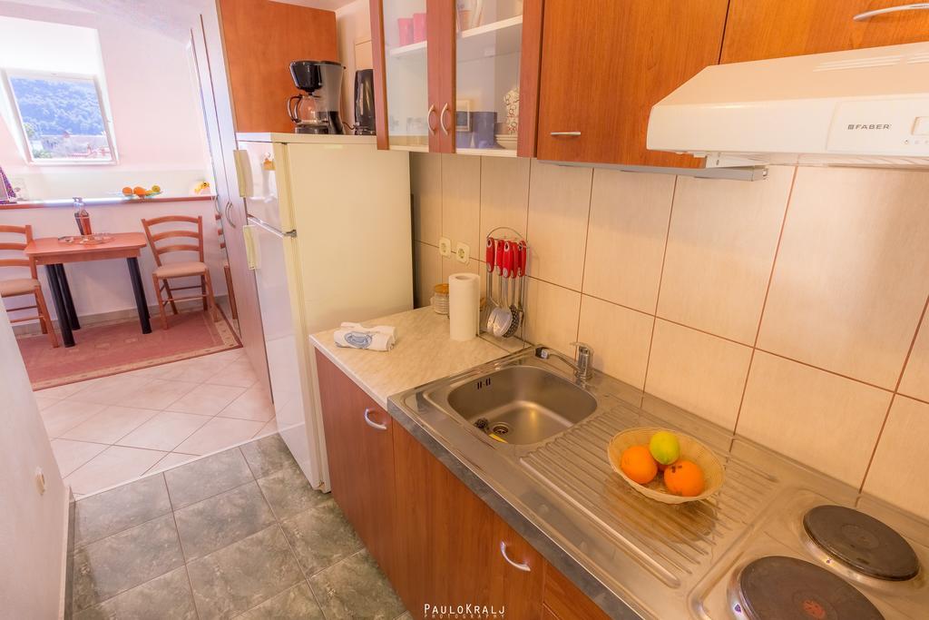 Отель House Ina Стон Экстерьер фото